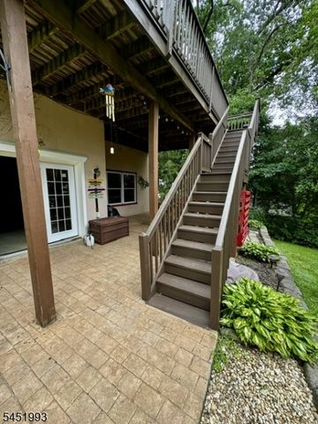 7 White Oak Dr, Vernon Twp., NJ 07461
