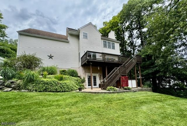 7 White Oak Dr, Vernon Twp., NJ 07461