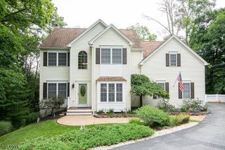 7 White Oak Dr, Vernon Twp., NJ 07461