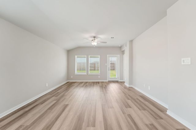 29210 Farmhouse Estates Drive, Waller, TX 77484