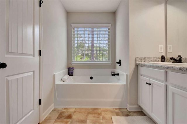1008 Creel Lane, South Fulton, GA 30349