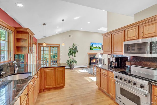 1152 Lakeshore Drive, Massapequa Park, NY 11762