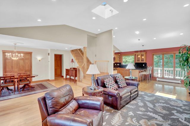 1152 Lakeshore Drive, Massapequa Park, NY 11762