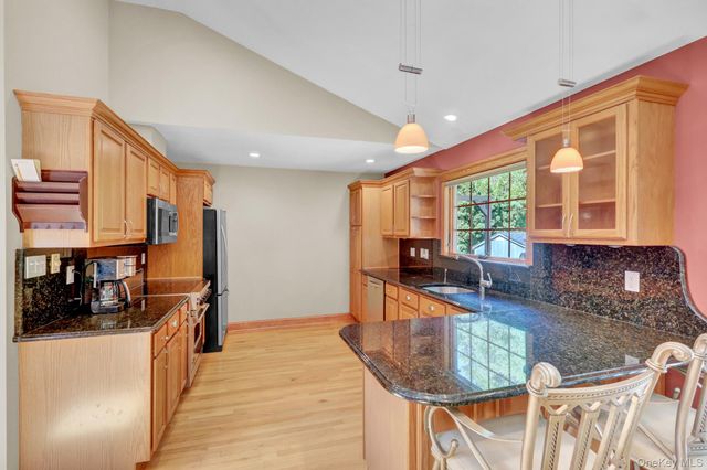 1152 Lakeshore Drive, Massapequa Park, NY 11762