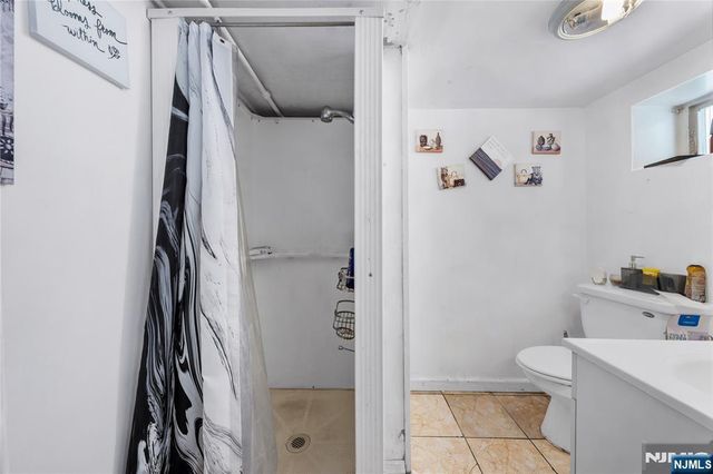 280 8th Avenue, Paterson, NJ 07514