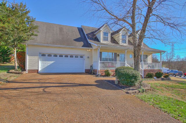 933 Lakeview Ct, Gallatin, TN 37066