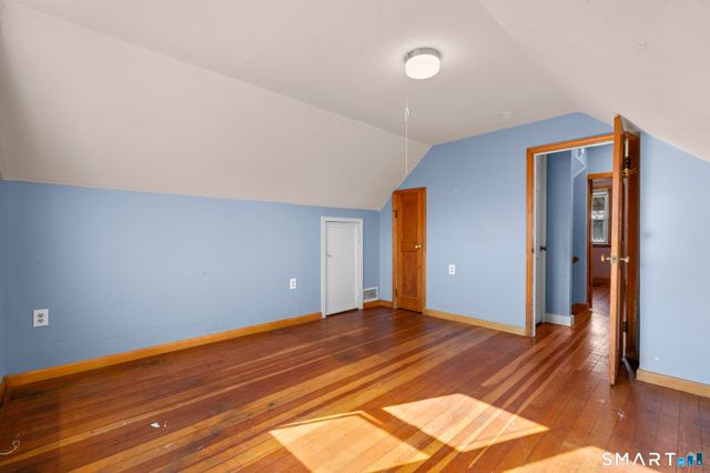 191 Bradley Avenue, Hamden, CT 06514