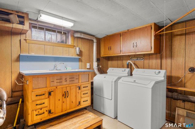 191 Bradley Avenue, Hamden, CT 06514