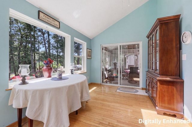 10 Evergreen Drive, Hampstead, NH 03841