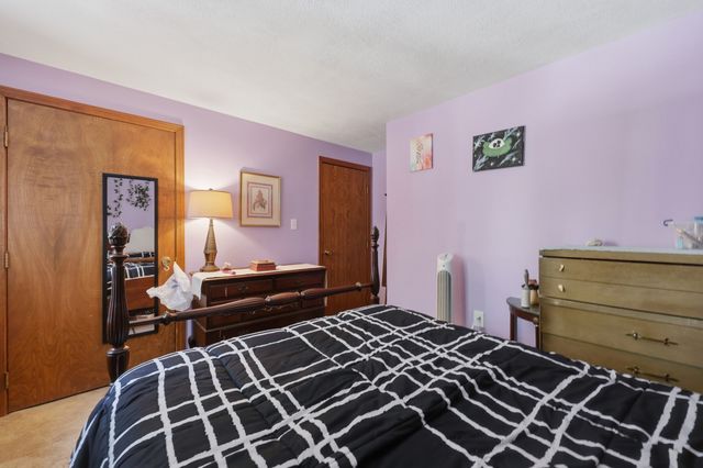 10 Evergreen Drive, Hampstead, NH 03841