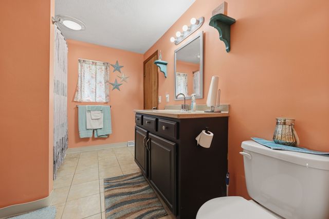10 Evergreen Drive, Hampstead, NH 03841