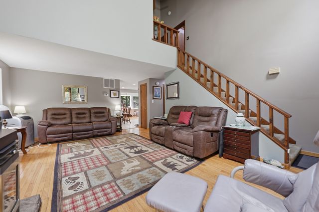 10 Evergreen Drive, Hampstead, NH 03841