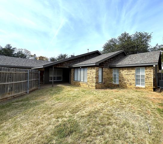 2405 Stutz Place, Midland, TX 79705