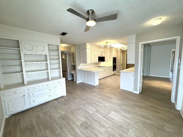 2405 Stutz Place, Midland, TX 79705