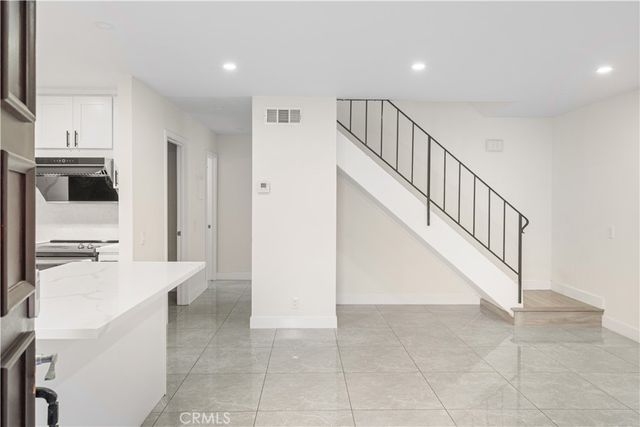 422 E Newmark B, Monterey Park, CA 91755