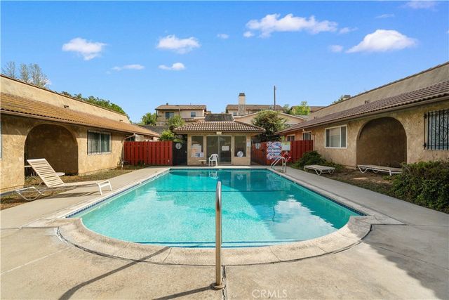 422 E Newmark B, Monterey Park, CA 91755