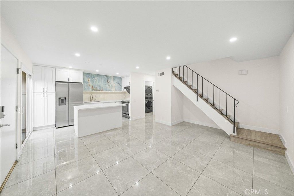 422 E Newmark B, Monterey Park, CA 91755