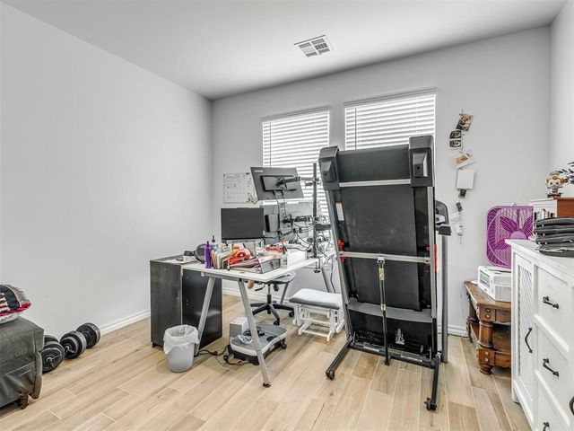 2517 Kathleens Crossing, Yukon, OK 73099