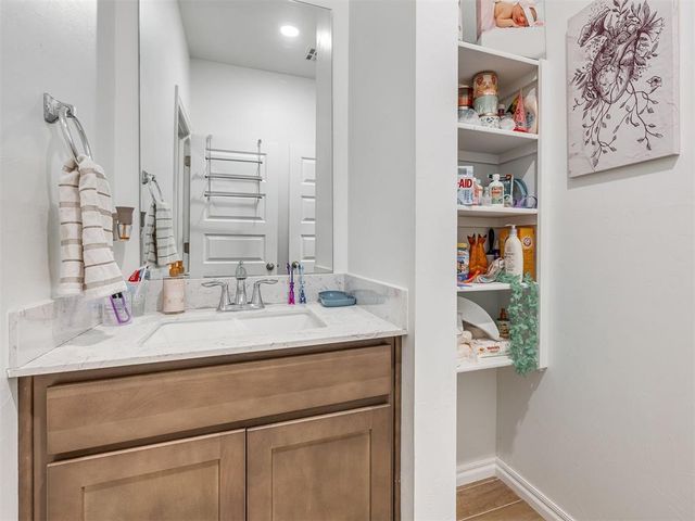 2517 Kathleens Crossing, Yukon, OK 73099
