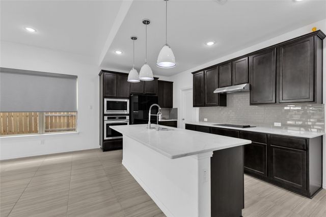 617 Silent Creek CV, Georgetown, TX 78628
