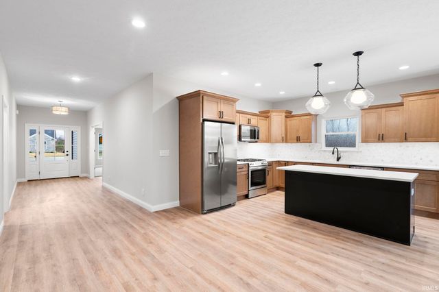 1730 White Eagle Place, West Lafayette, IN 47906