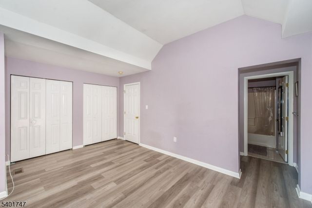 18 Bristol Ct, Lincoln Park Boro, NJ 07035