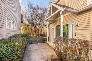 18 Bristol Ct, Lincoln Park Boro, NJ 07035