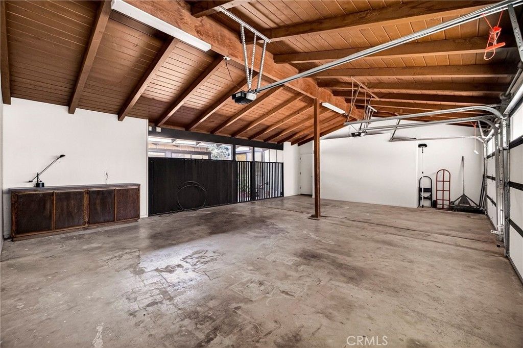 Image 32 of property listing at 622 Paseo Companeros, Chico, CA 95928