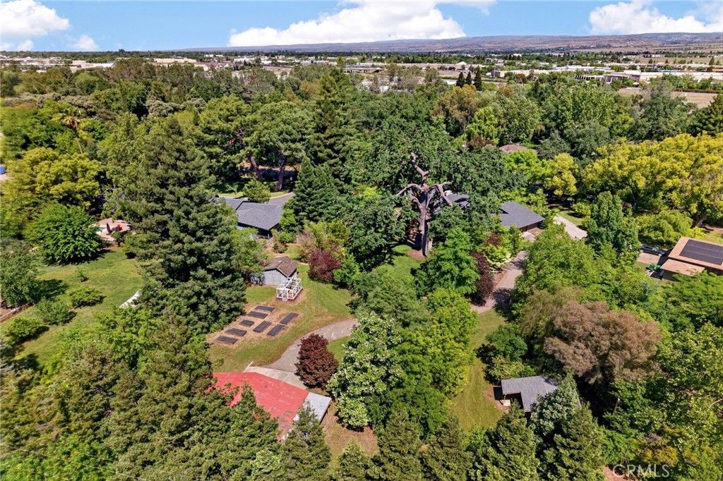 Image 41 of property listing at 622 Paseo Companeros, Chico, CA 95928