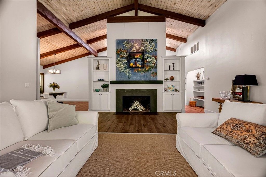 Image 7 of property listing at 622 Paseo Companeros, Chico, CA 95928
