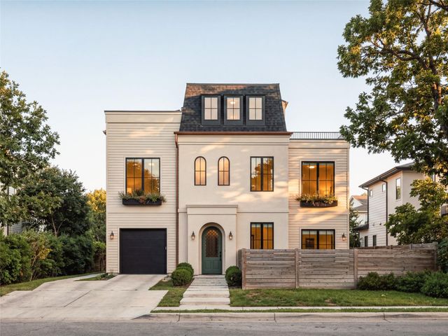 1174 Oak Grove Ave 3, Austin, TX 78702