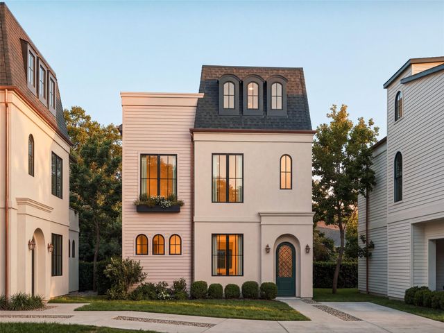 1174 Oak Grove Ave 3, Austin, TX 78702