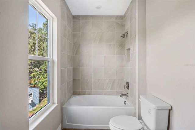 741 58TH AVENUE NE, St Petersburg, FL 33703