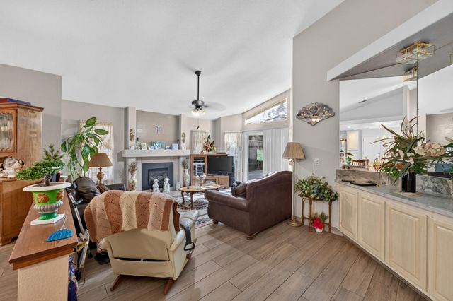 166 Copper Leaf Way, Sacramento, CA 95838