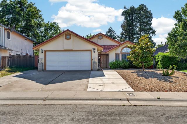 166 Copper Leaf Way, Sacramento, CA 95838