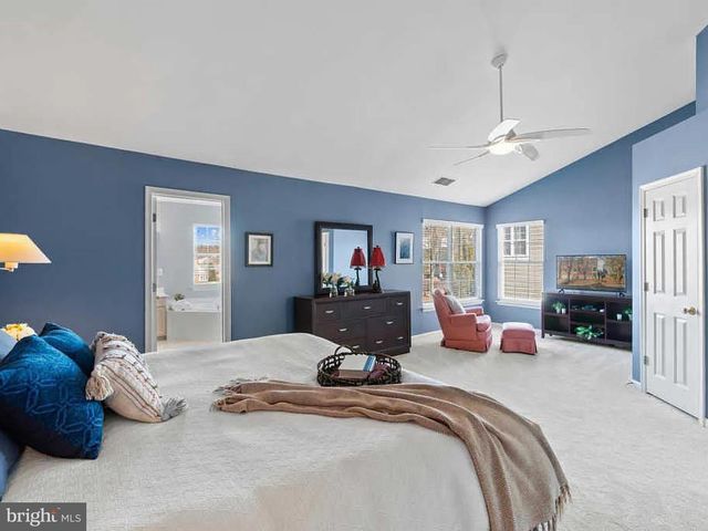 47326 STERDLEY FALLS TER, Sterling, VA 20165