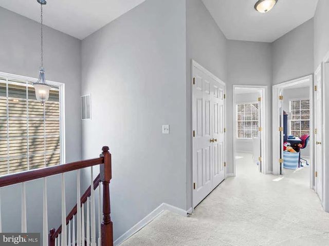 47326 STERDLEY FALLS TER, Sterling, VA 20165