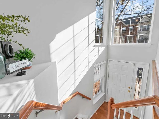 47326 STERDLEY FALLS TER, Sterling, VA 20165