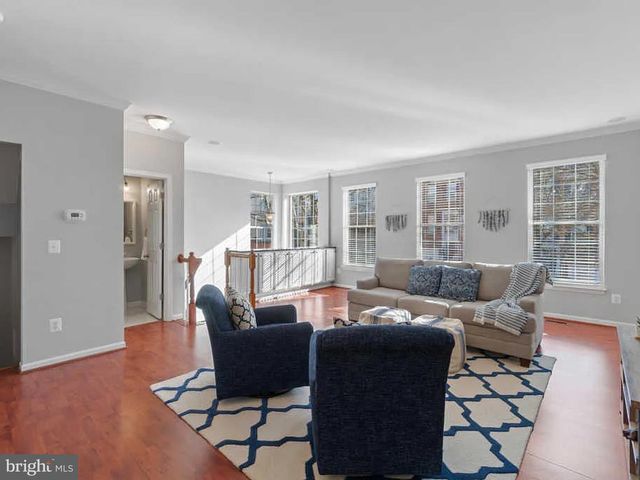47326 STERDLEY FALLS TER, Sterling, VA 20165