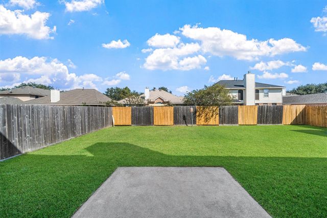 14213 Stone Bluff Lane, Rosharon, TX 77583