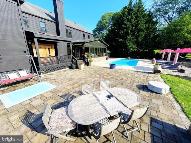 13209 LANTERN HOLLOW DR, North Potomac, MD 20878