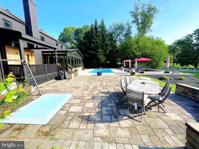 13209 LANTERN HOLLOW DR, North Potomac, MD 20878