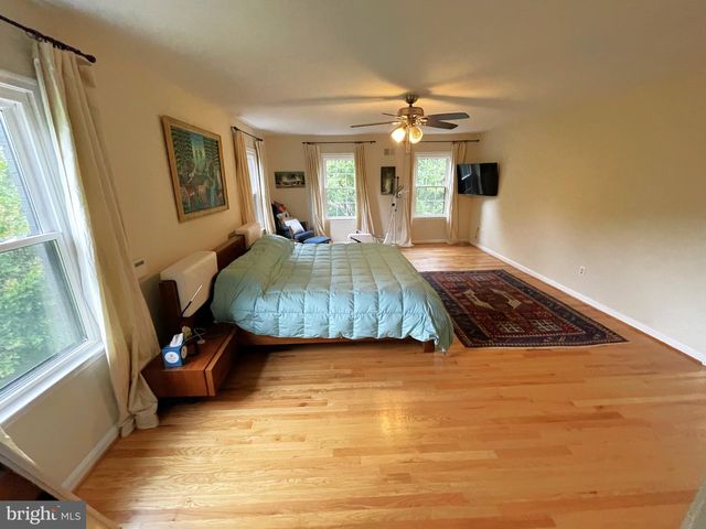 13209 LANTERN HOLLOW DR, North Potomac, MD 20878