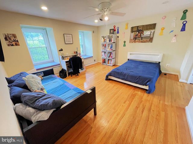 13209 LANTERN HOLLOW DR, North Potomac, MD 20878