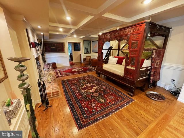 13209 LANTERN HOLLOW DR, North Potomac, MD 20878