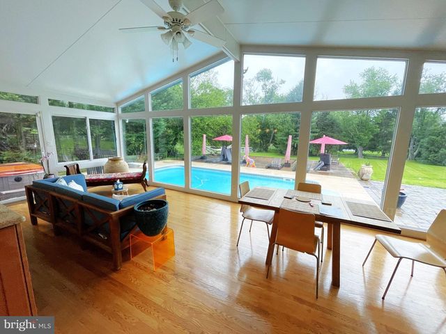 13209 LANTERN HOLLOW DR, North Potomac, MD 20878