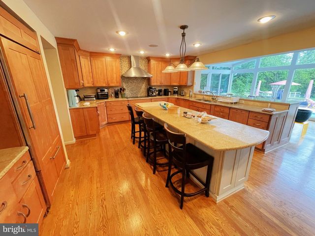 13209 LANTERN HOLLOW DR, North Potomac, MD 20878
