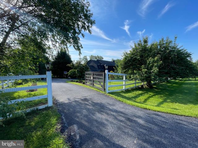 13209 LANTERN HOLLOW DR, North Potomac, MD 20878