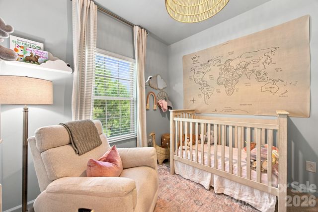 1321 Queen Lyon Court, Charlotte, NC 28205