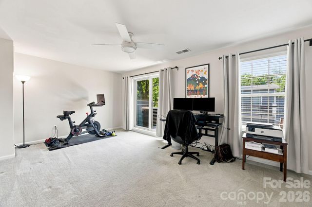 1321 Queen Lyon Court, Charlotte, NC 28205